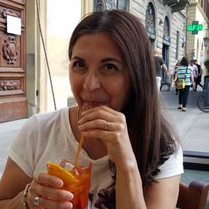 Meet your Posher, Laura